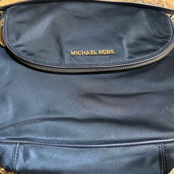Michael Kors Crossbody Purse - Picture 1 of 3